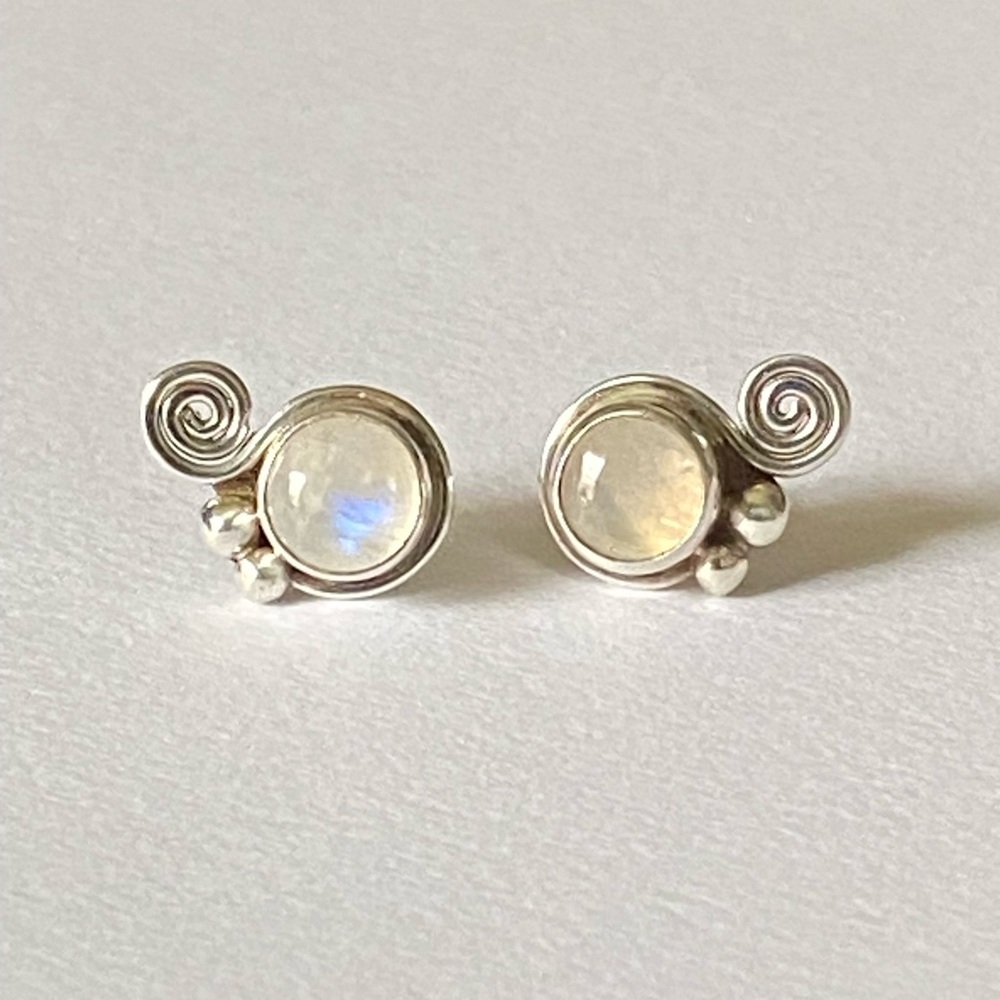 Moonstone Sterling Silver Swirl Design Handmade Vintage Earrings